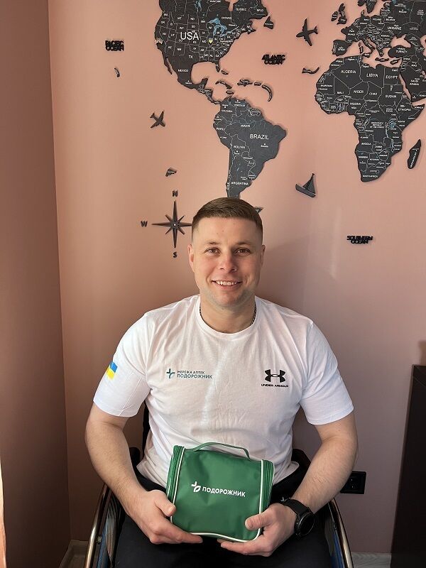 Віктор Легкодух виборов золото на "Іграх нескорених-2022" зі штовхання ядра і подякував "Аптекам Подорожник" за підтримку