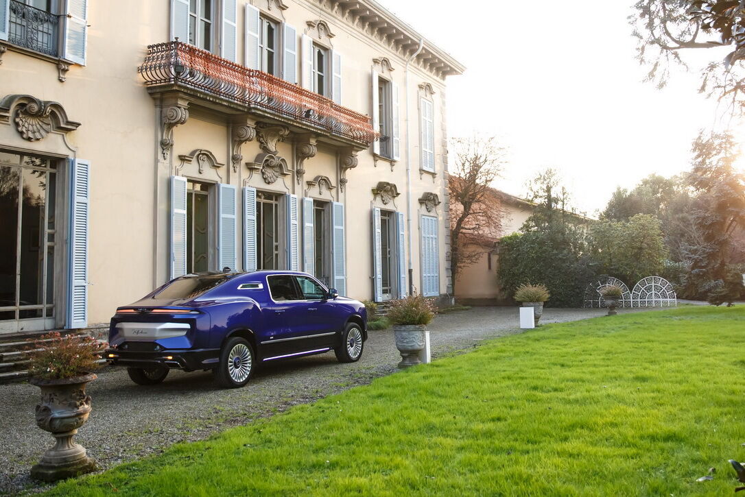 Всього Aznom планує побудувати 10 екземплярів всюдихода Palladium