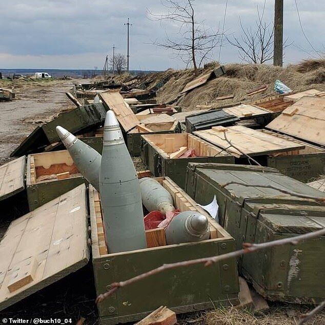 Залишені армією РФ у Бучі 122-мм снаряди ЗШ1