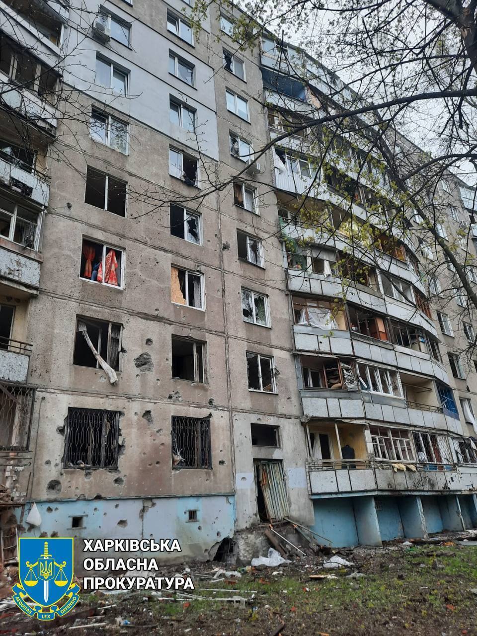 Оккупанты обстреляли жилые кварталы Харькова: есть погибшие, много пострадавших. Фото
