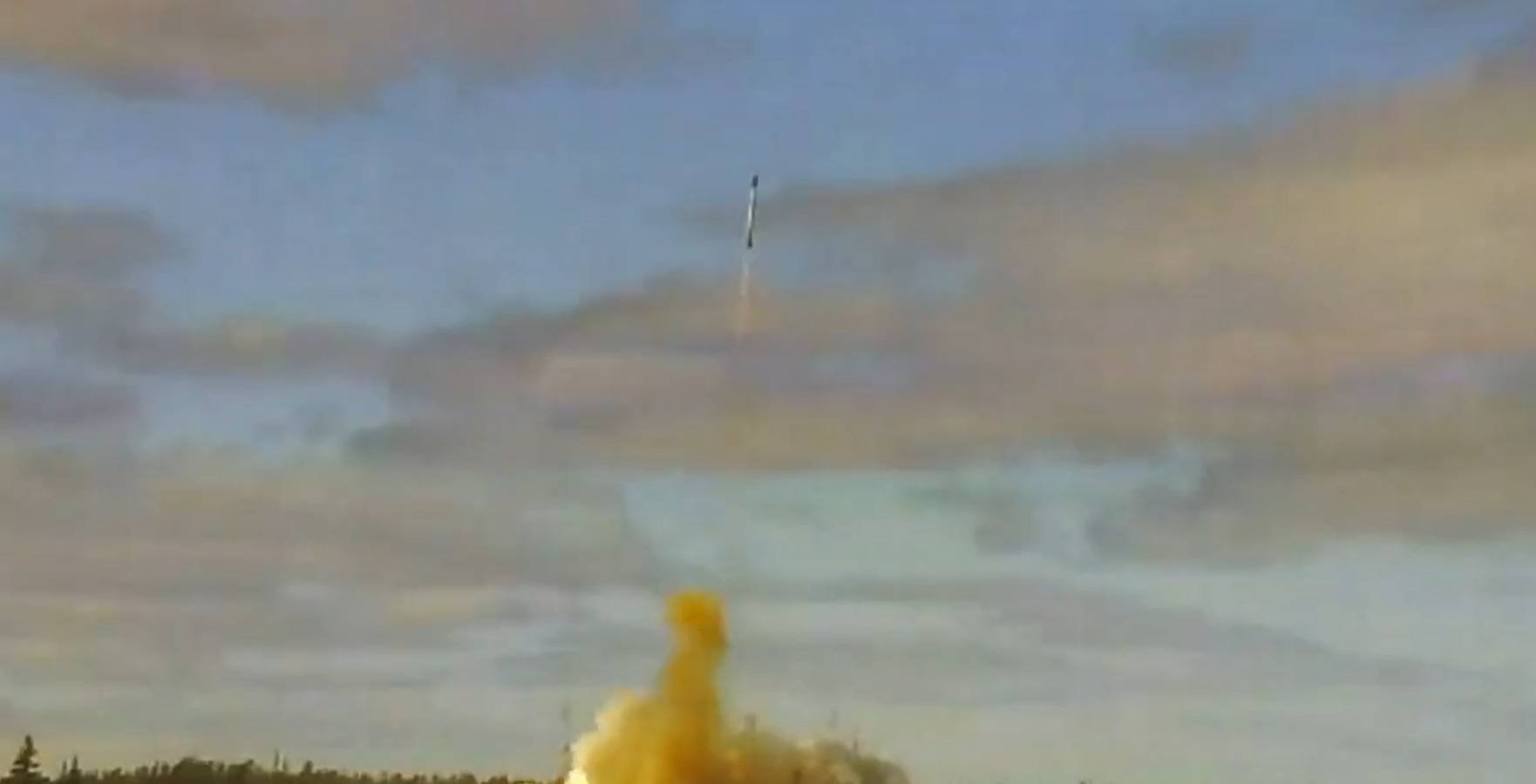 Путін спостерігав за запуском ракети.