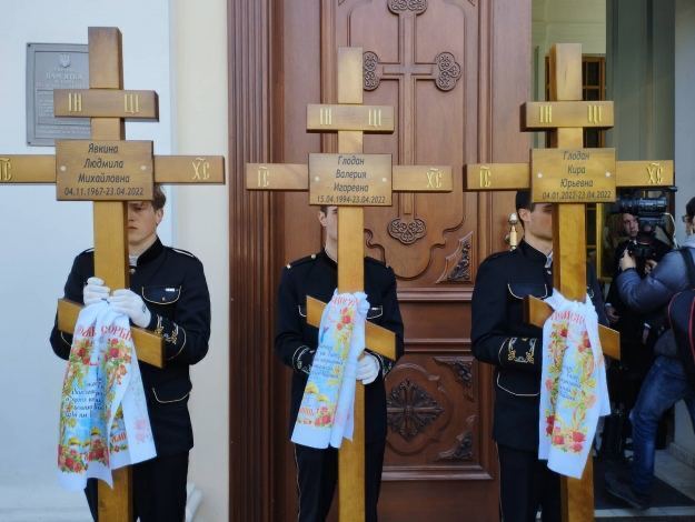 Прощались с погибшими в Спасо-Преображенском кафедральном соборе