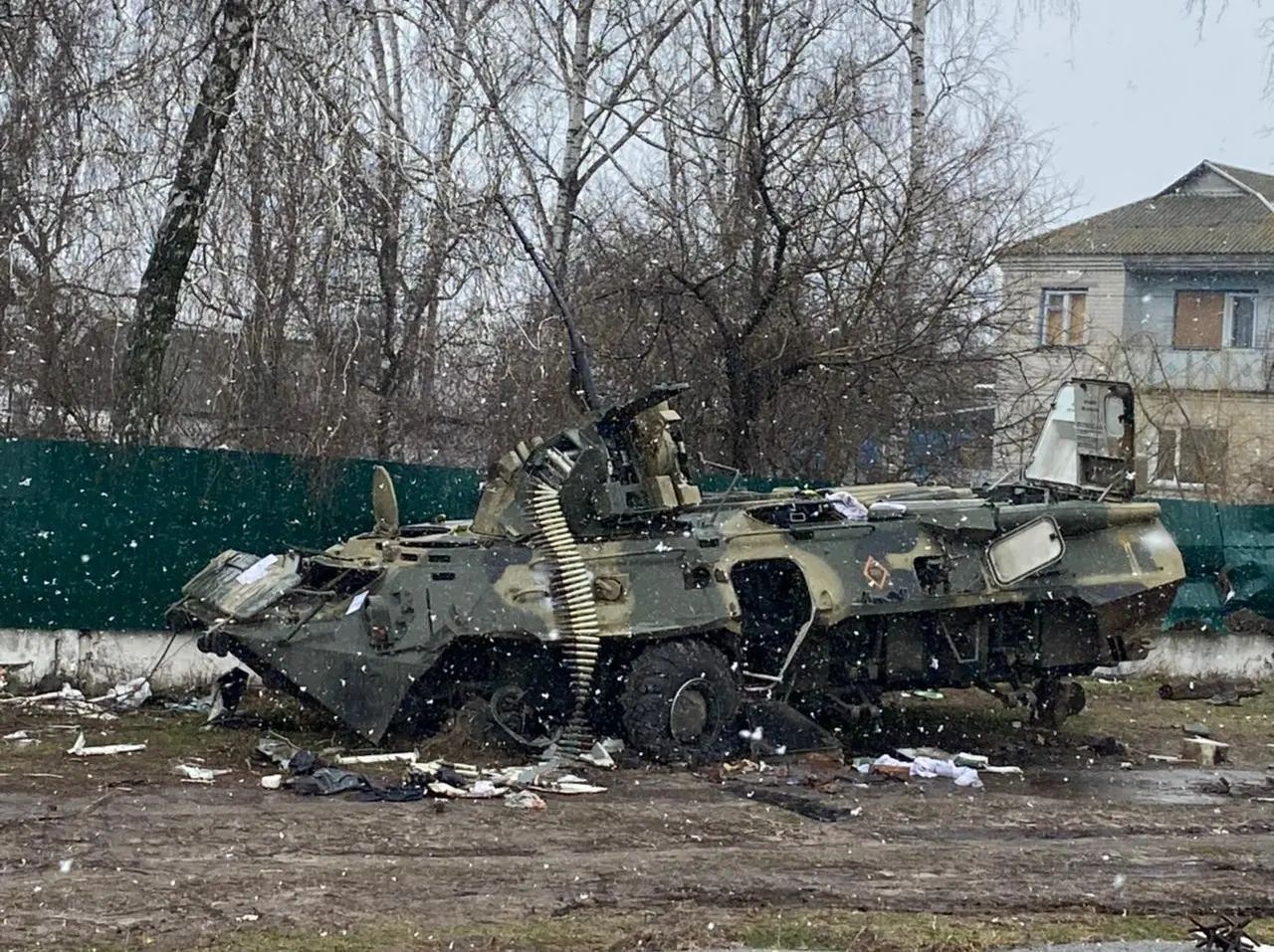 Украинские воины освободили три села от врага.