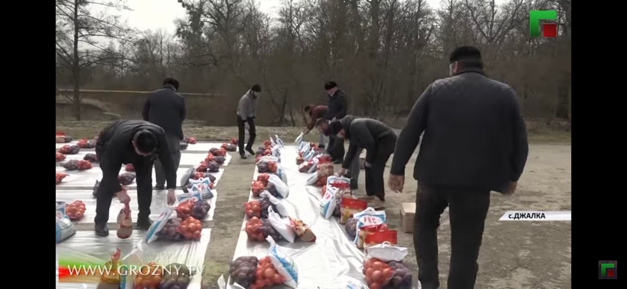 Пропагандисты очень старались показать, как Кадыров заботится о семьях убитых оккупантов