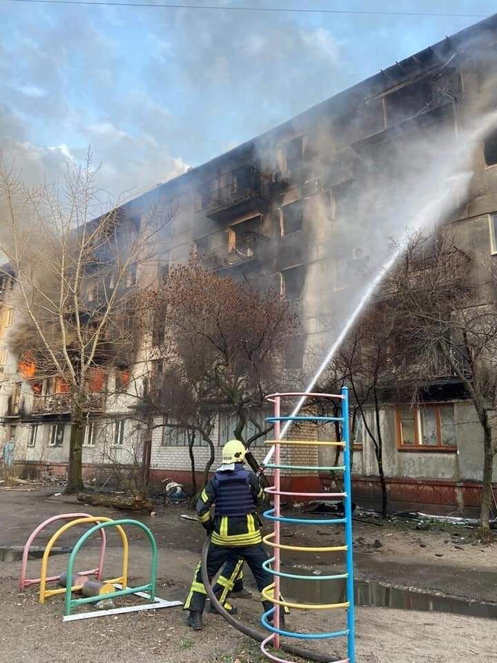 Наслідки обстрілу Сєверодонецька