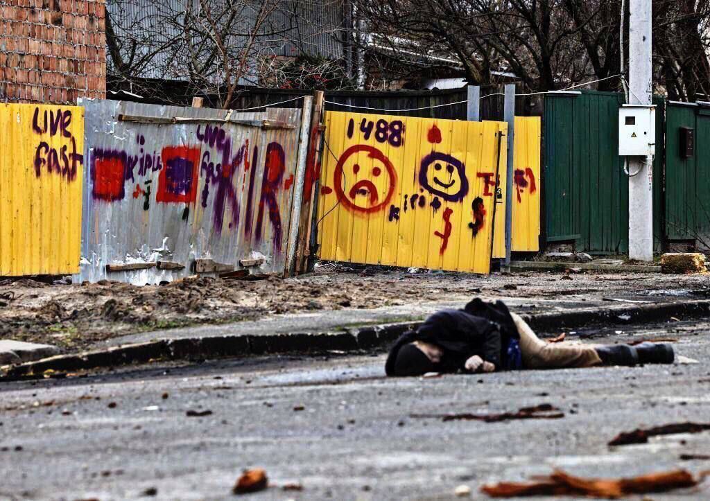 Путінські солдати жорстоко вбивали мирних людей у Київській області