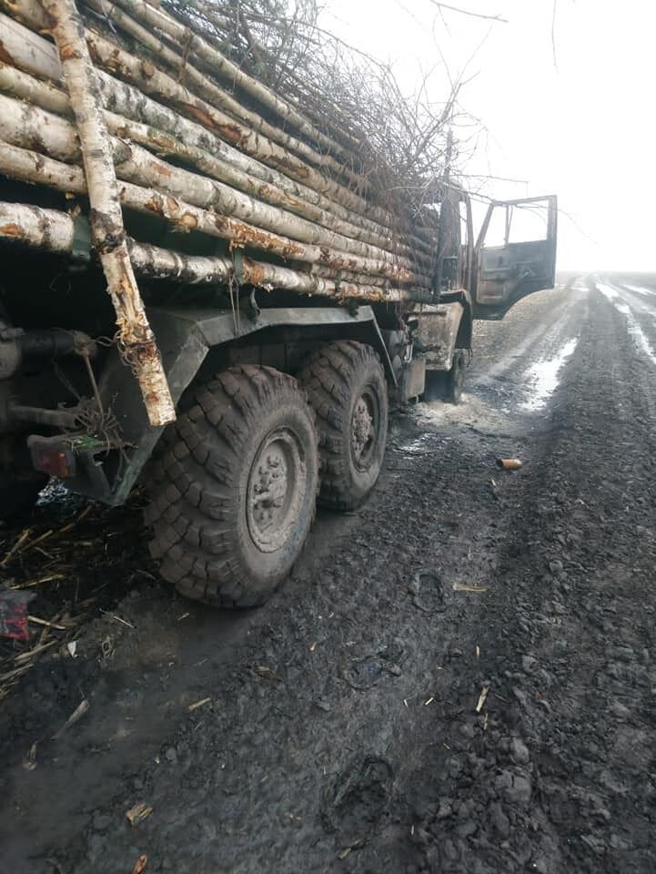 Оккупанты пытались укрепить броню своих машин