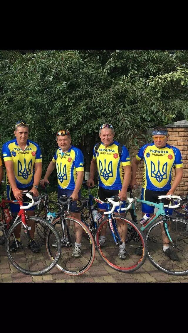 Останні роки Анатолій Зерук активно займався велоспортом