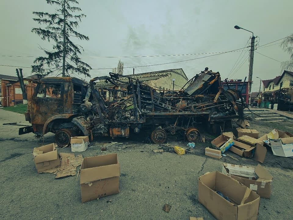 Бородянку майже повністю зруйновано окупантами, місто закрите. Відео та фото