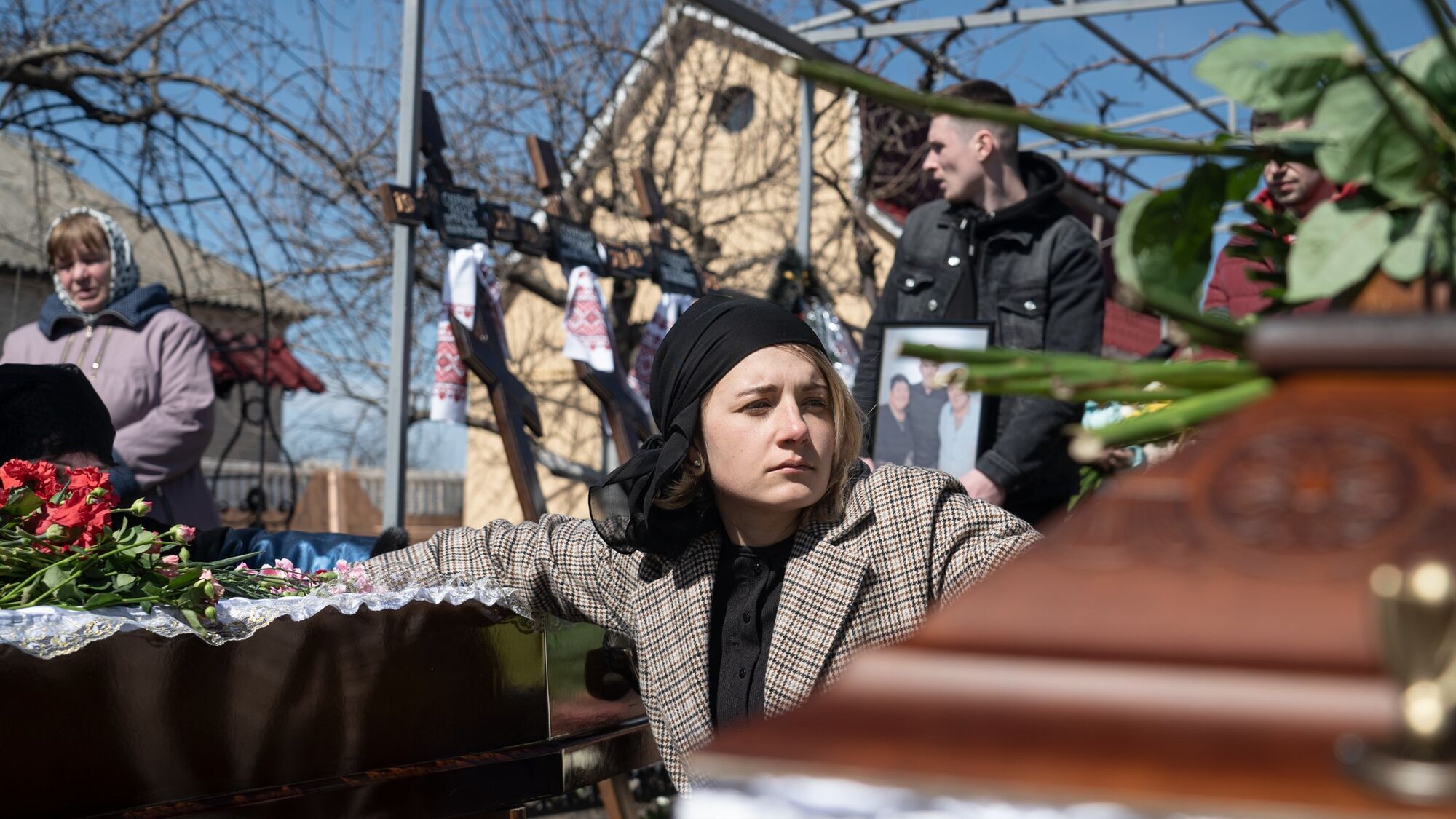 "Небезпечні для окупантів": футболіста та його батьків стратили під Києвом за допомогу ЗСУ і патріотизм, а сестра встигла вивезти доньку