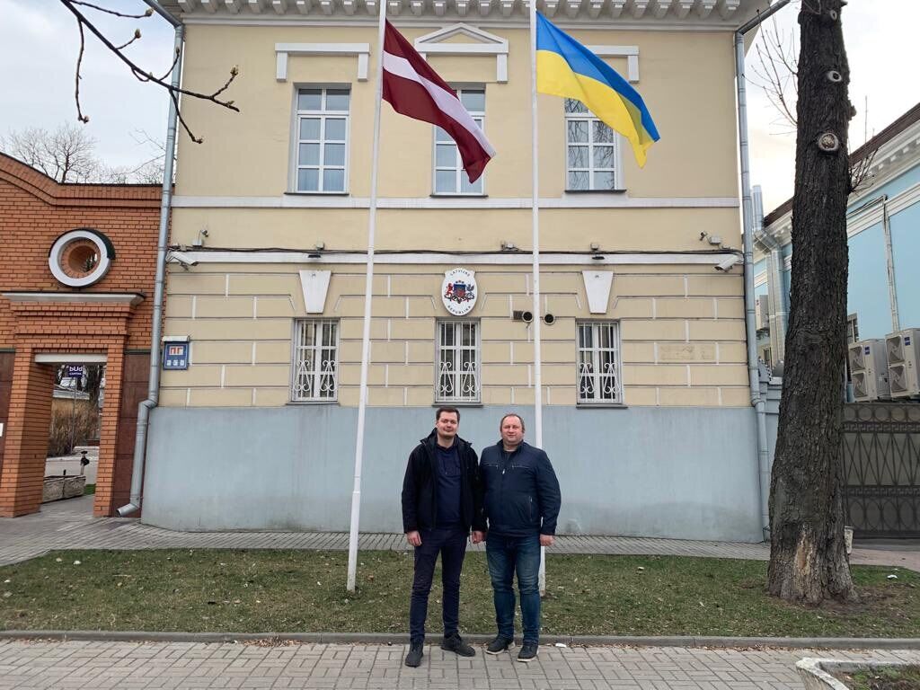 Посольство восстановило работу в Киеве