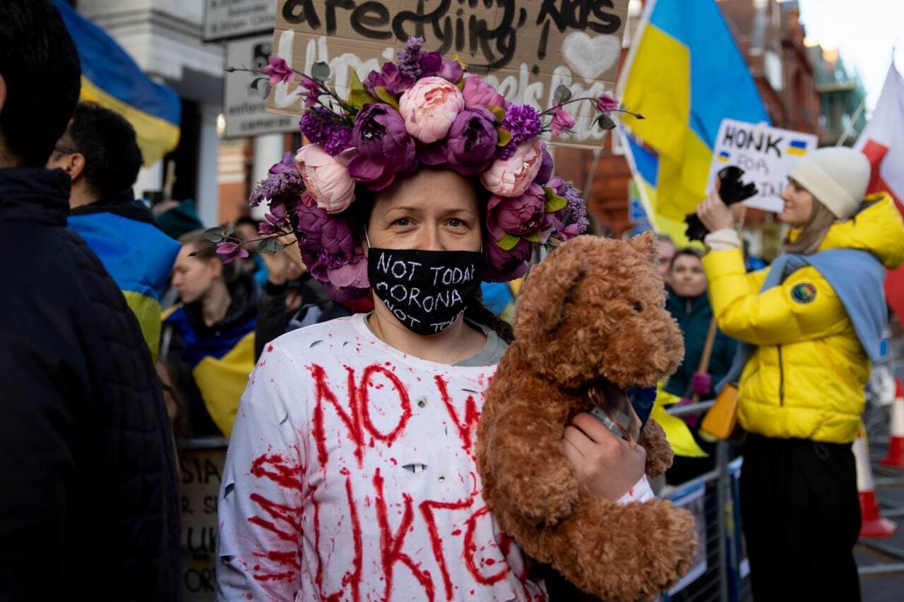 Учасники мітингу засудили звірства росіян в Україні