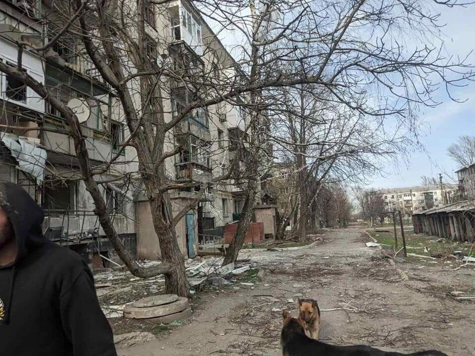 Окупанти обстрілюють мирні міста Луганщини