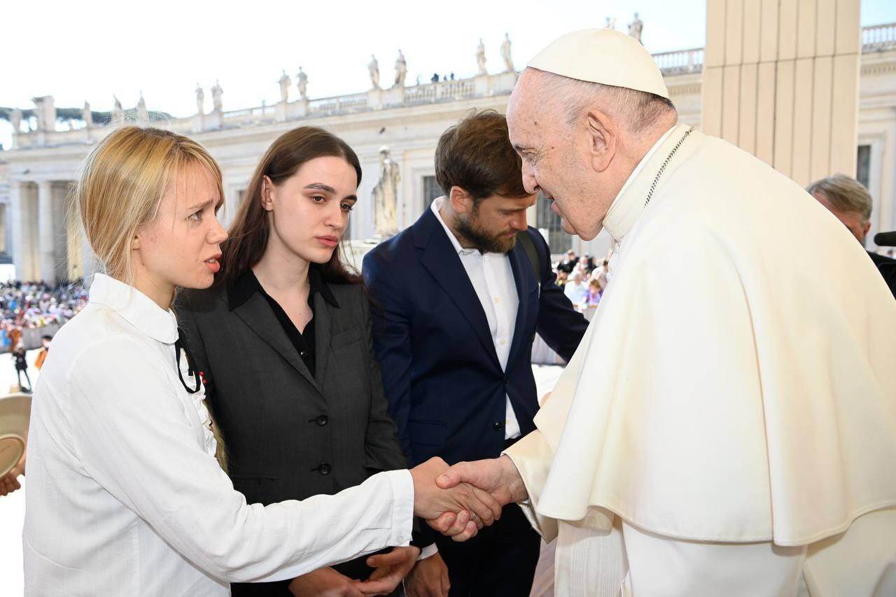 Юлія Федосюк та Катерина Прокопенко зустрілися з Папою Римським