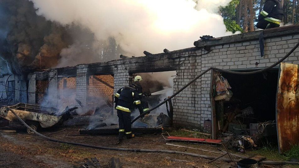 Рятувальники на виїзді до Малої Данилівки Харківської області