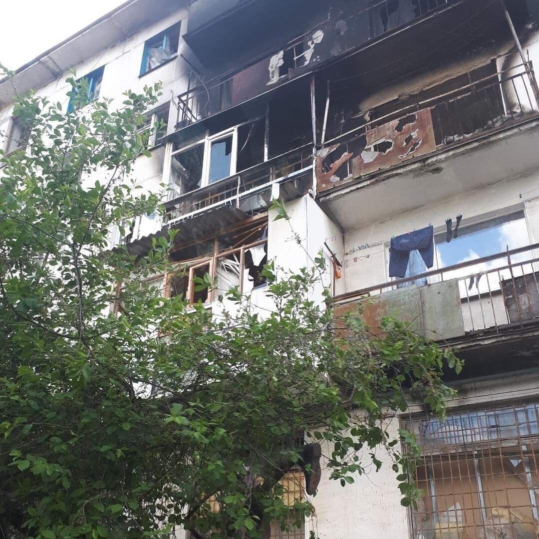 Війська РФ стріляють по житлових будинках