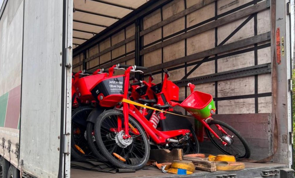 Чернігівські соцпрацівники та волонтери отримають 100 велосипедів для доставки гумдопомоги