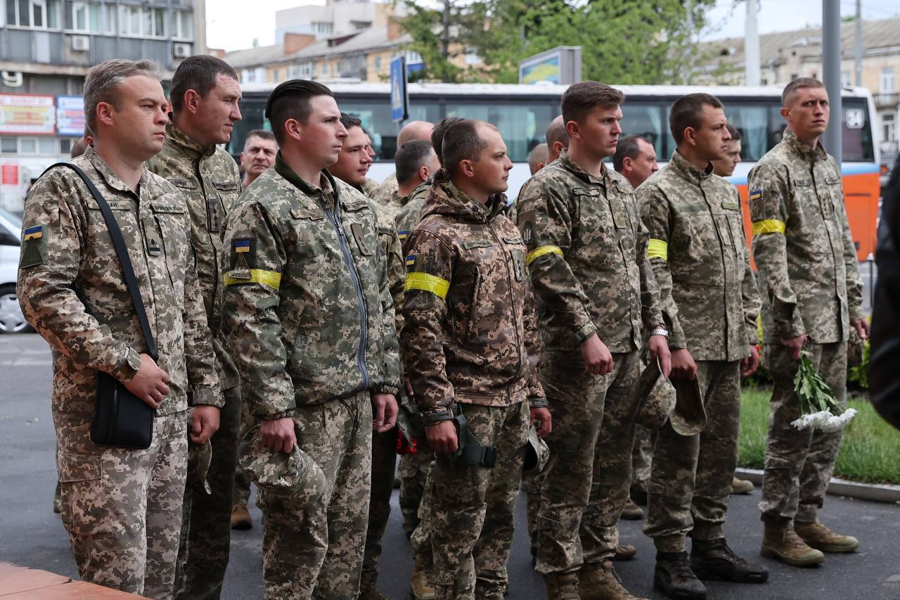 У Вінниці попрощалися з двома льотчиками-героями, що віддали життя за Україну