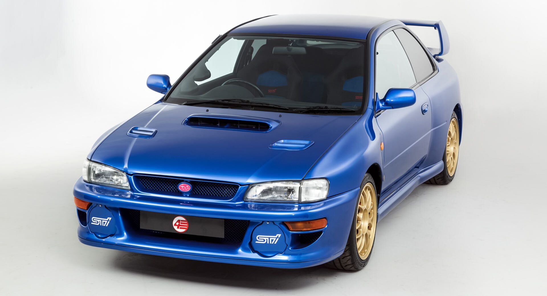 Оригинальная двухдверная версия Subaru Impreza WRC предлагалась только на японском рынке