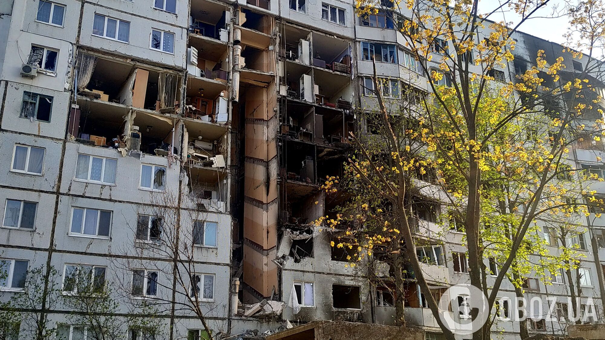 Будинок у Харкові після обстрілу