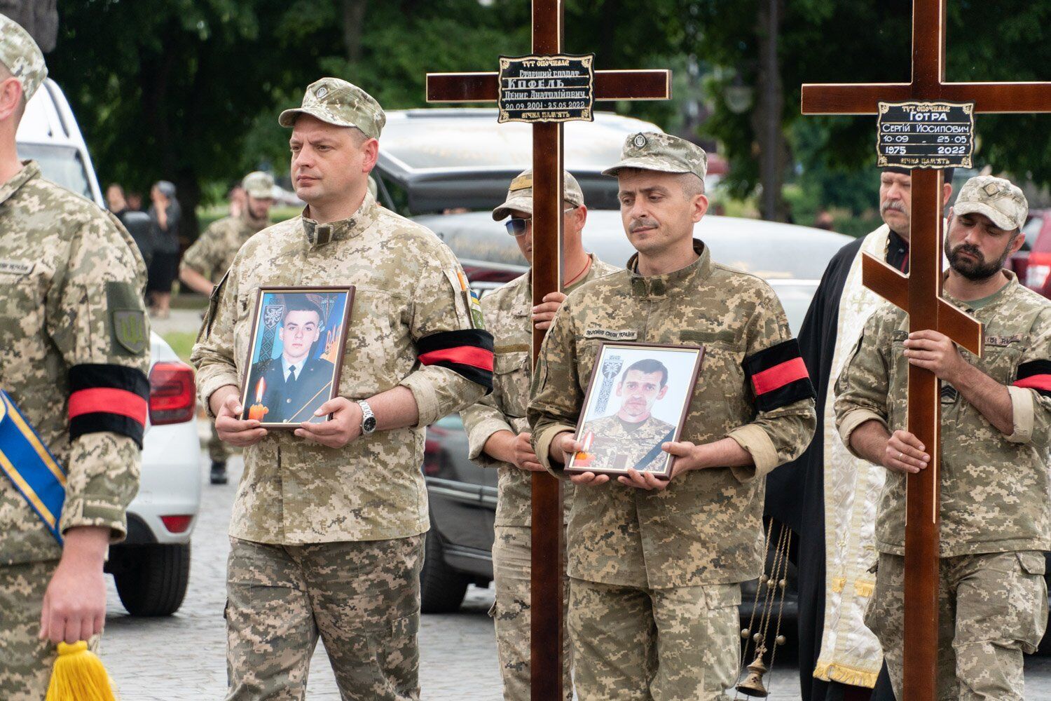 Мужчины погибли на Донбассе