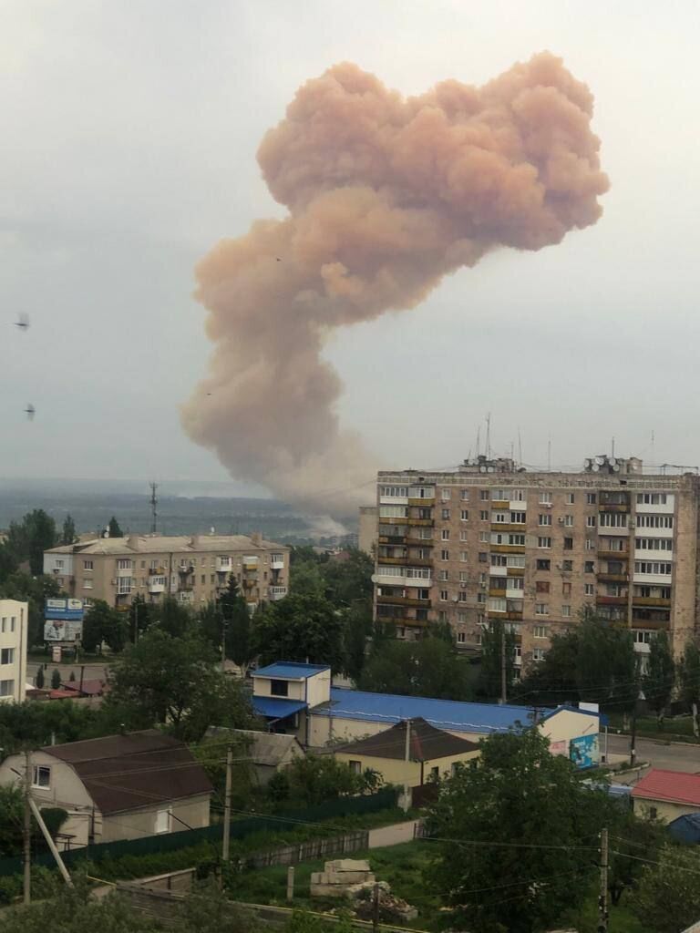 Оккупанты попали в цистерну с кислотой.