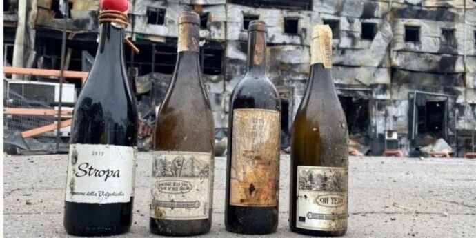 Уничтожено 1,6 млн бутылок, включая 15 тыс коллекционных