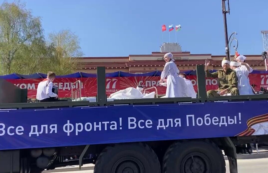 В параде на 9 мая в Тюмени принял участие "раненый" бурят
