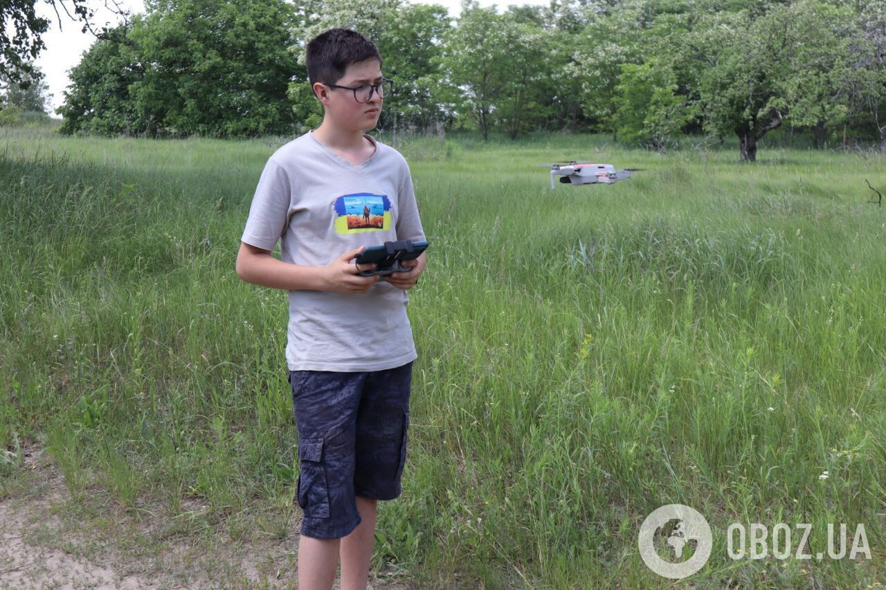 15-летний Андрей Покраса помог ВСУ уничтожить колонну российской техники, которая шла на Киев: история