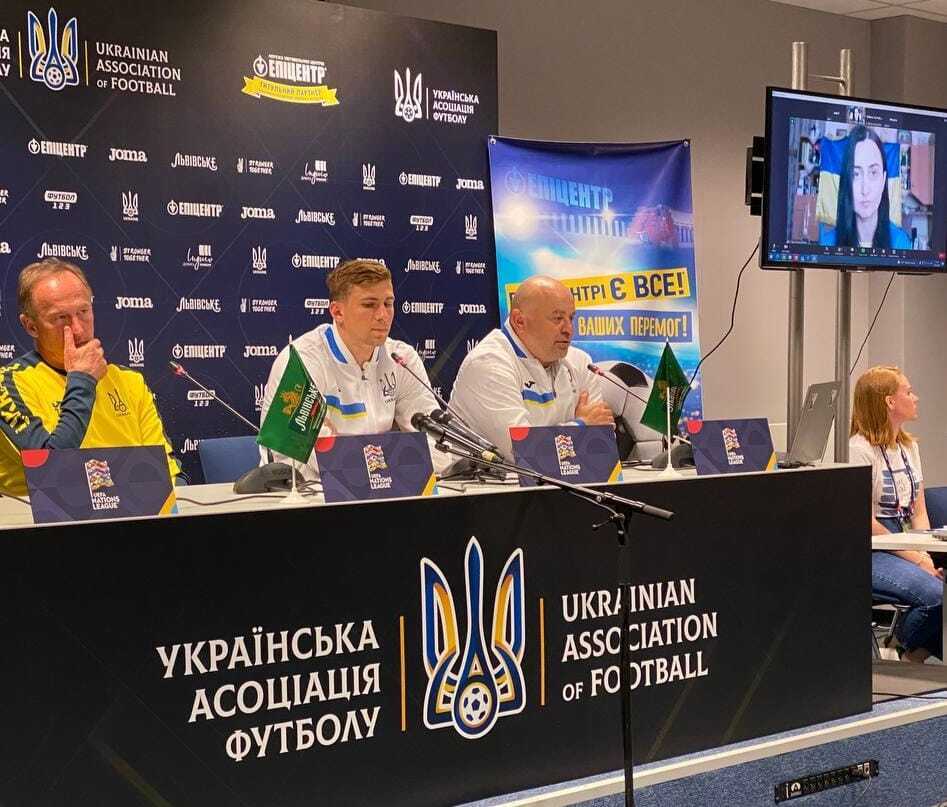 Після матчу збірної України у Лізі націй заборонили ставити питання про війну з Росією