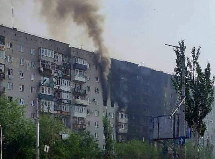 Оккупанты бьют по жилым домам
