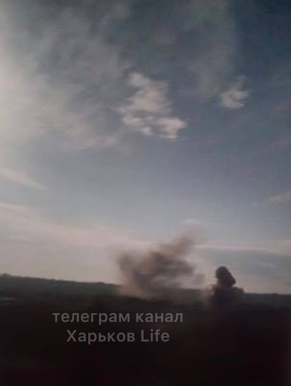 У Харкові прогриміли вибухи: ракети могли прилетіти із Бєлгородської області. Відео