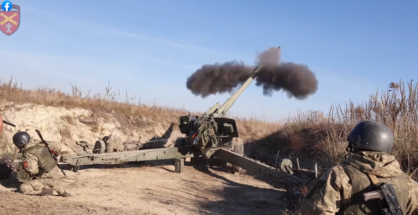 Украинские артиллеристы уничтожают оккупантов