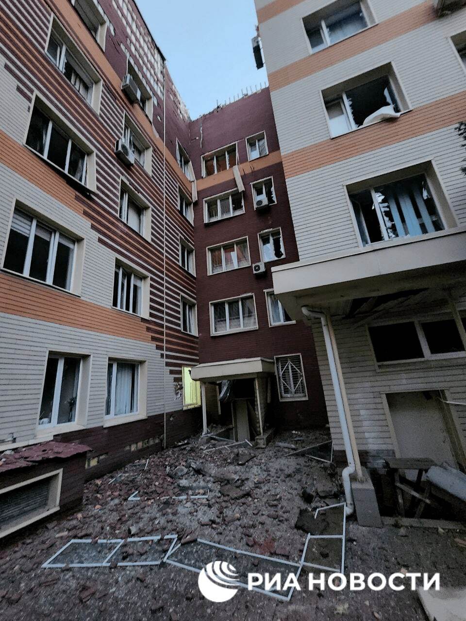 Окупанти обстріляли пологовий будинок у Донецьку