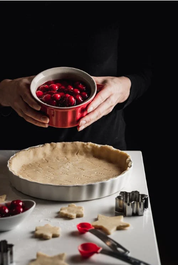 Як законсервувати вишні у власному соку: для пиріжків, вареників, тортів та компотів