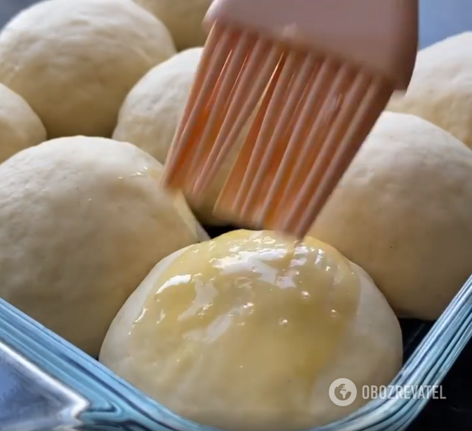 Справжній український борщ з пампушками: як правильно готувати національну страву