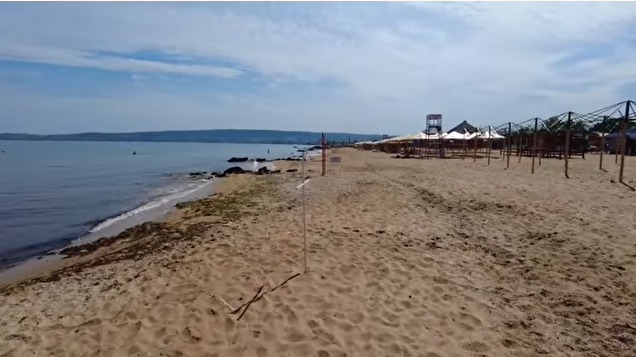 Феодосия "Золотой пляж" в середине июня