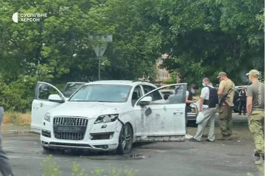 У Херсоні невідомі підірвали авто колаборанта