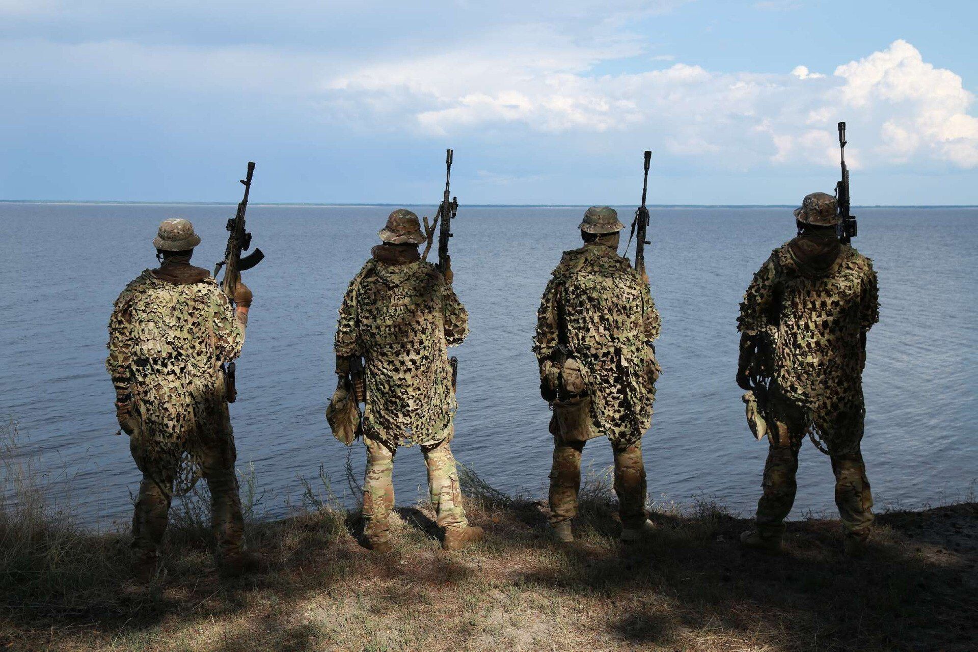 Украинские разведчики на южных позициях