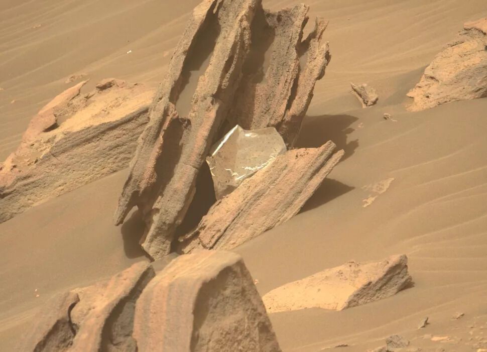 На Марсе был найден предмет с Земли.