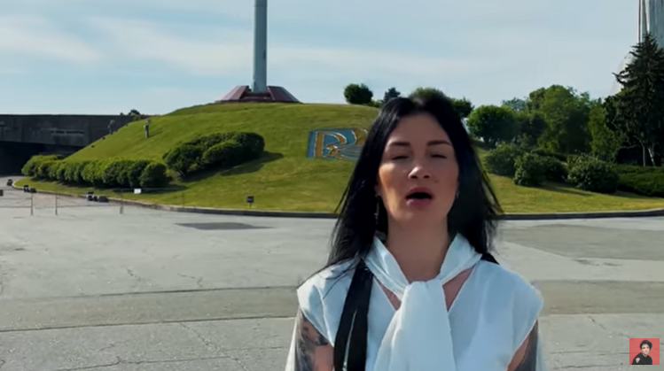 Анастасія Приходько випустила кліп на пісню "Степом".