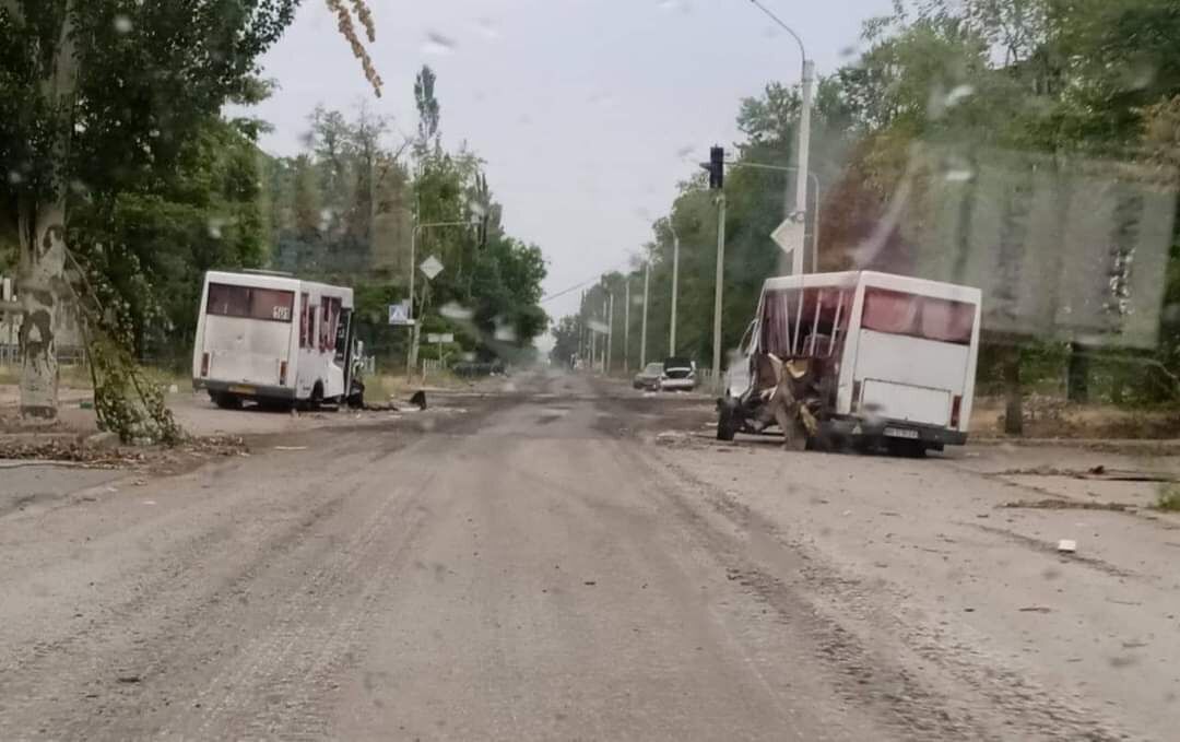 Наслідки ворожого обстрілу