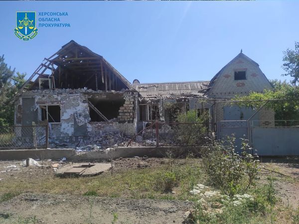 От вражеского снаряда на Херсонщине погиб мирный житель: появились фото последствий удара
