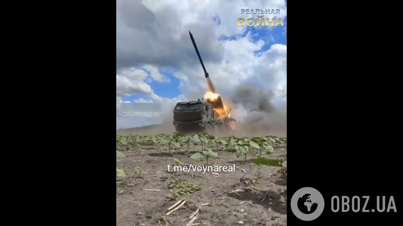 Українська РСЗВ "Буревій" працює по ворогу