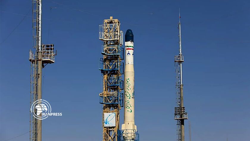 Запуск иранской ракеты-носителя.