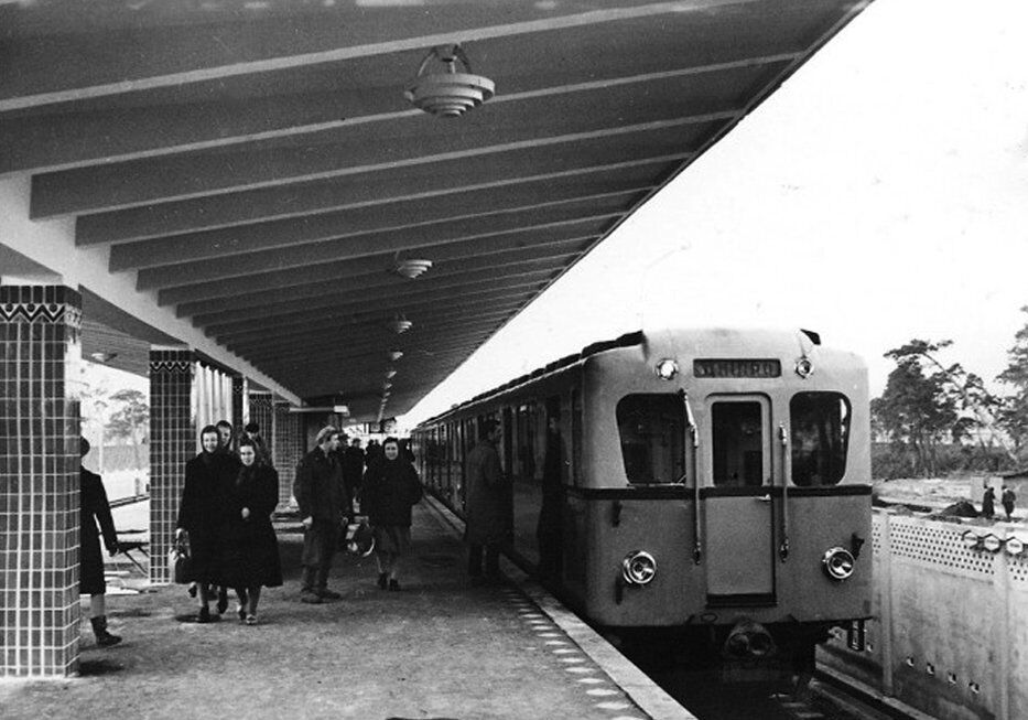 Станция "Дарница" в ноябре 1965 года.