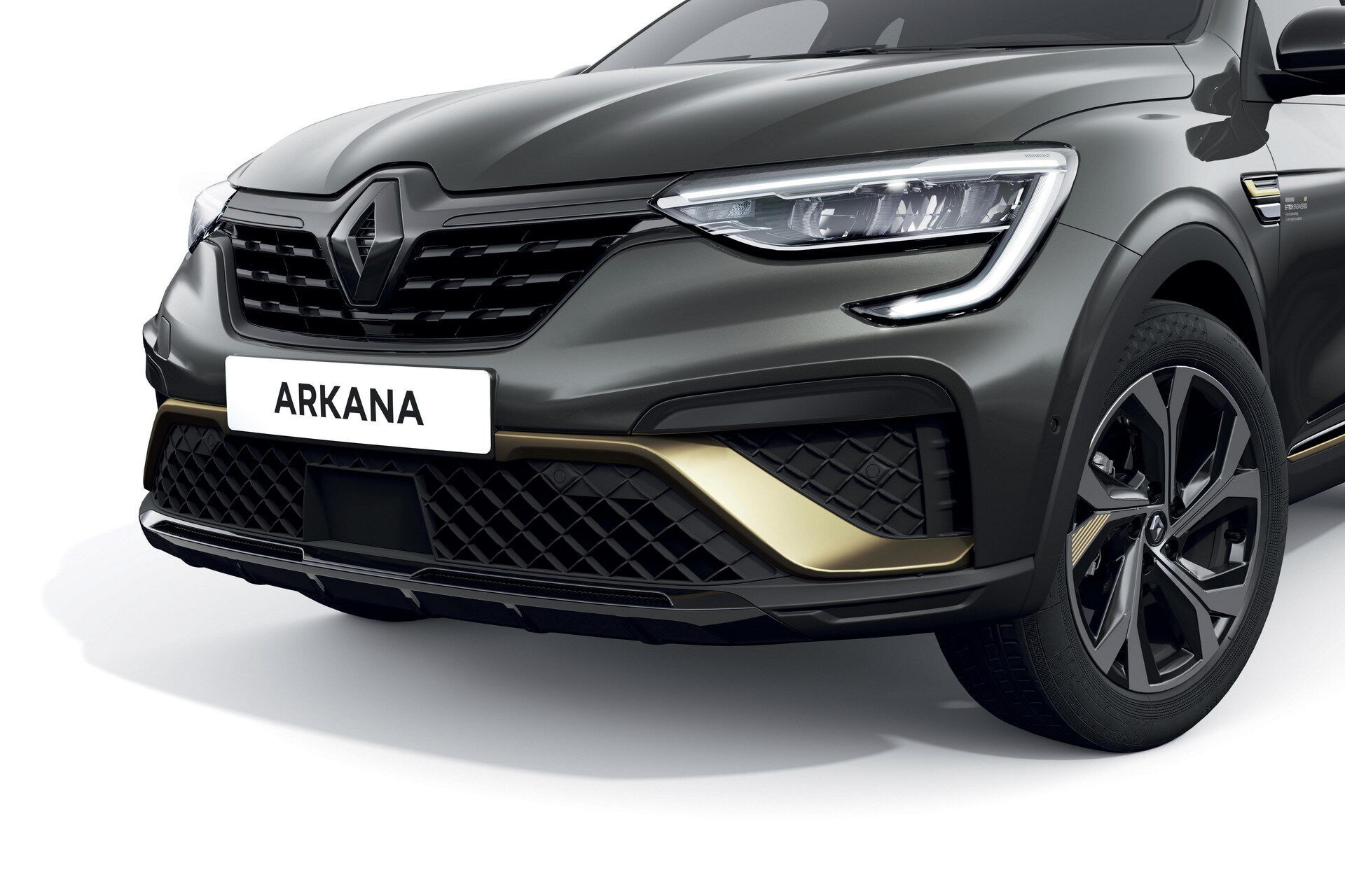 Для контрасту емблеми Renault, літерні написи, облицювання радіатора та елементи бамперів будуть забарвлені у чорний колір