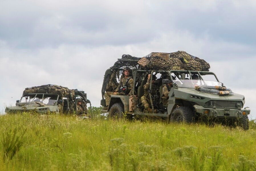 Легкий армійський позашляховик Infantry Squad Vehicle (ISV)