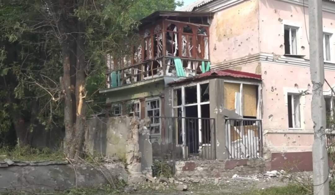 Наслідки обстрілів Луганщини