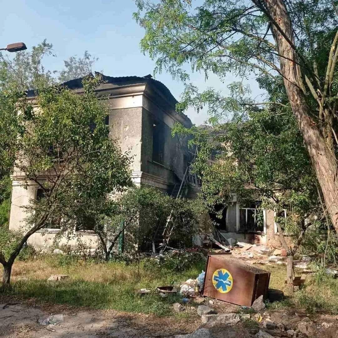 Последствия вражеского обстрела Луганской области